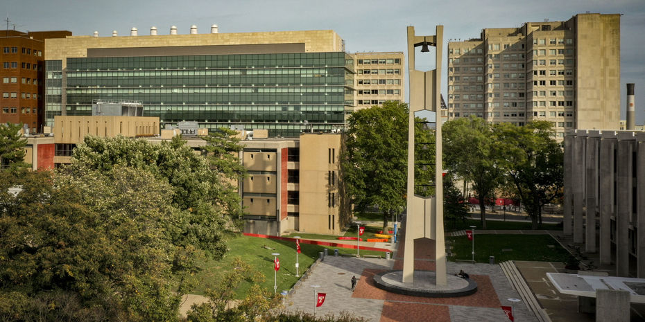 Background for the 'Virtual Main Campus Tours' link block