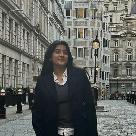 Background for the 'Alumni Spotlight: Samhitha Balaji, CST ’24' link block